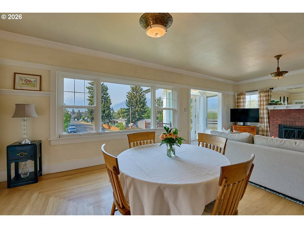 609 E GRANT ST, Enterprise, OR 97828