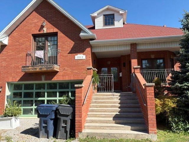 2330B Sheppard AVE W, Toronto W05, ON M9M 1M3