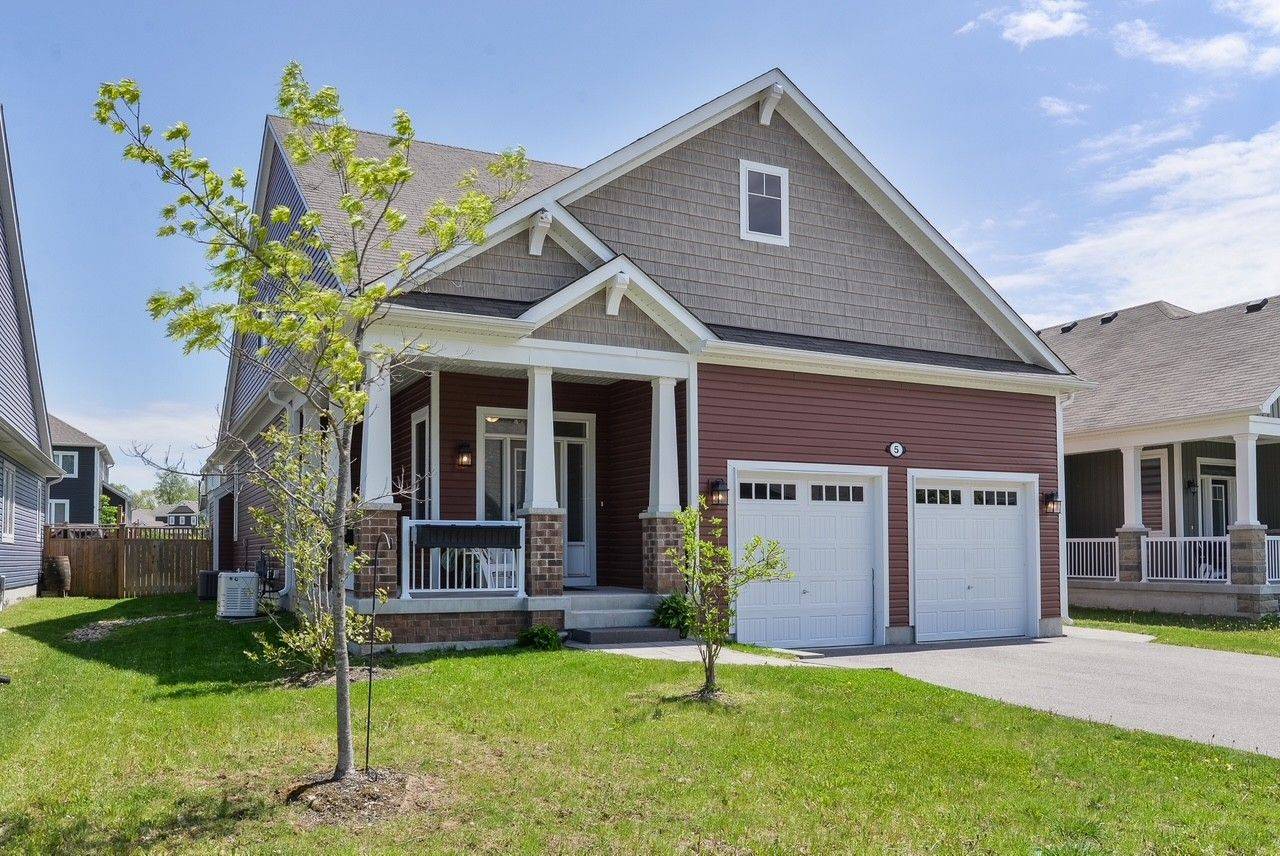 5 Hunter PL, Bracebridge, ON P1L 0C9