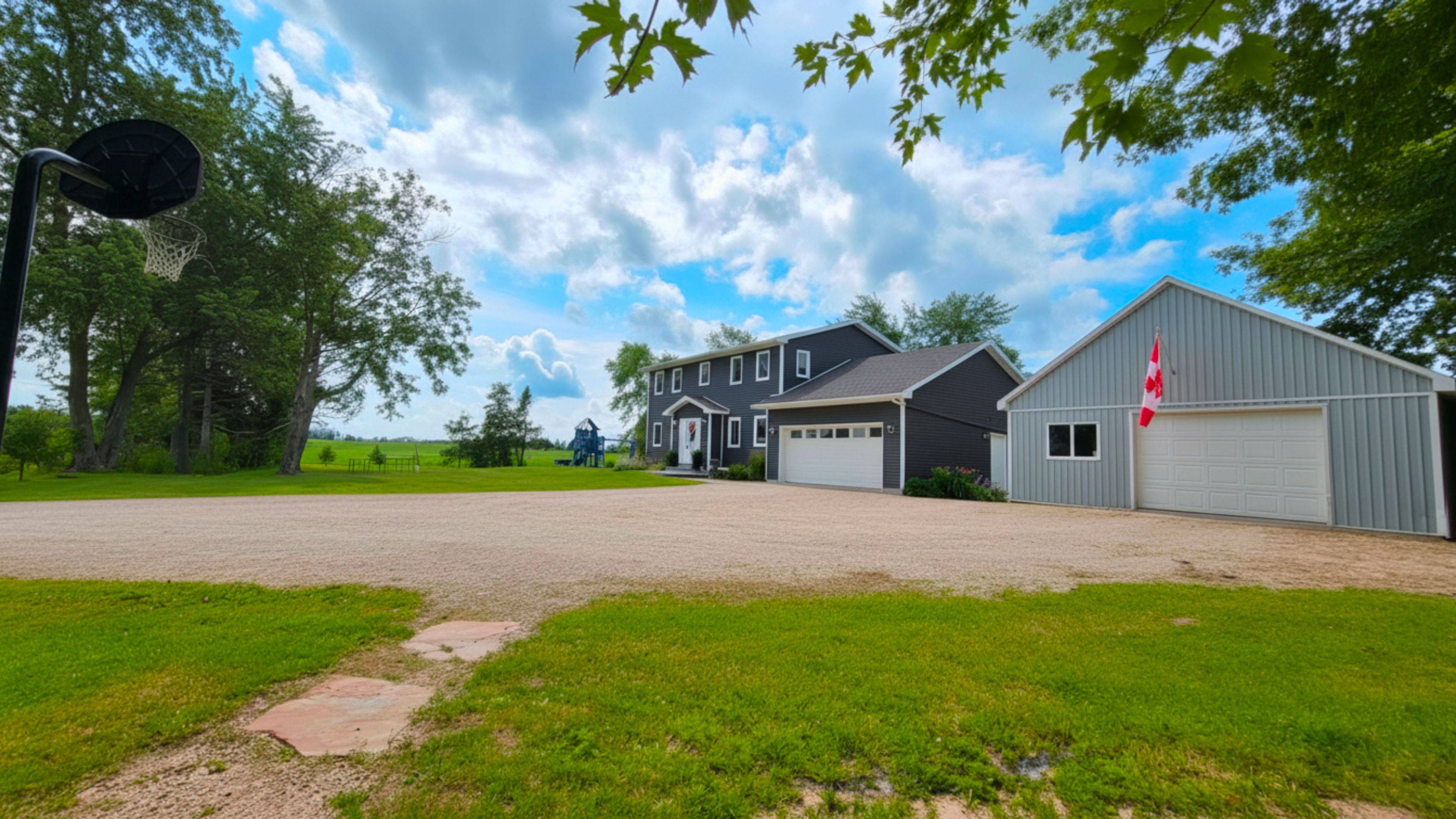 7104 Sixth line RD W, Centre Wellington, ON N0B 1J0