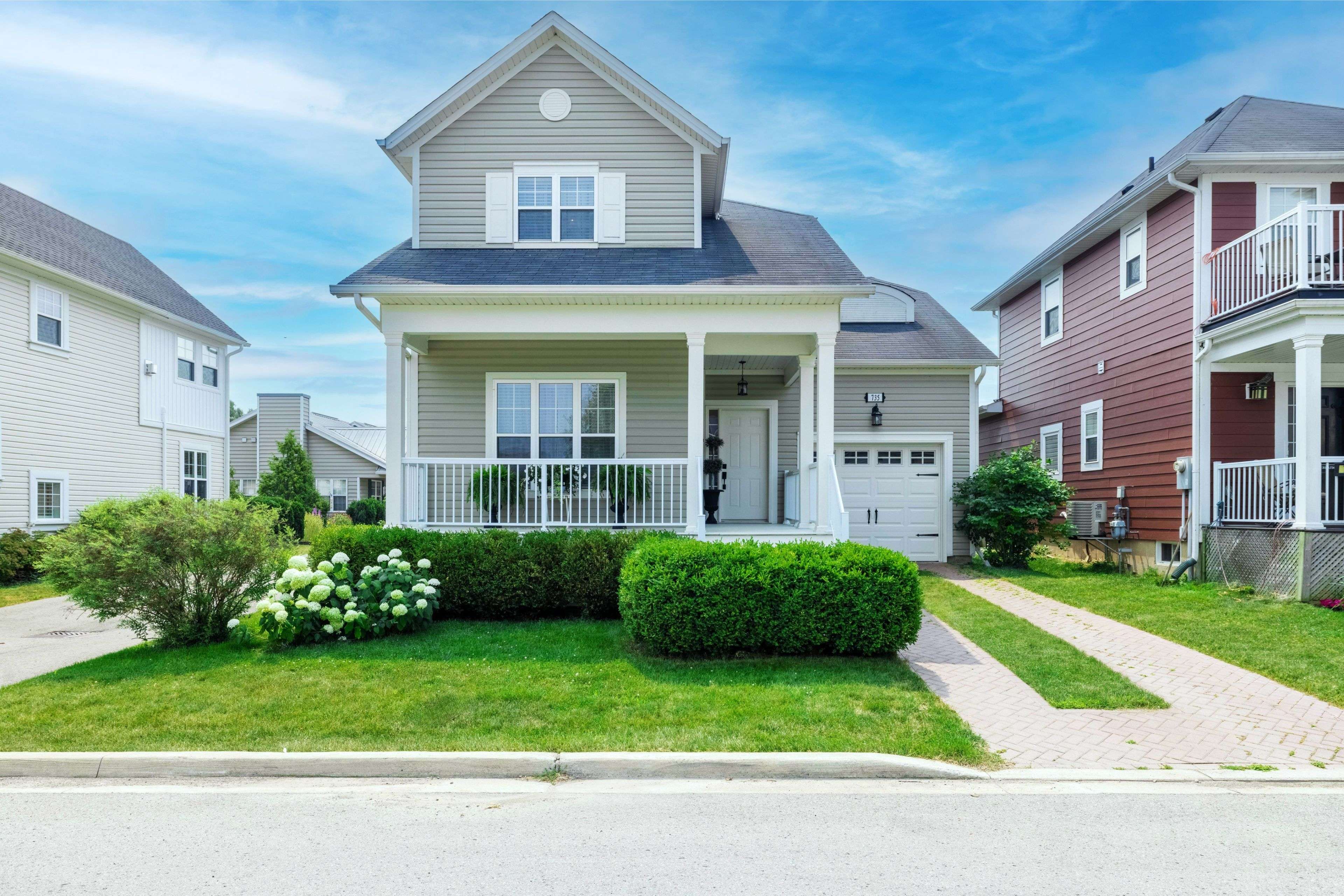 735 Celebration DR, Fort Erie, ON L2A 6V8