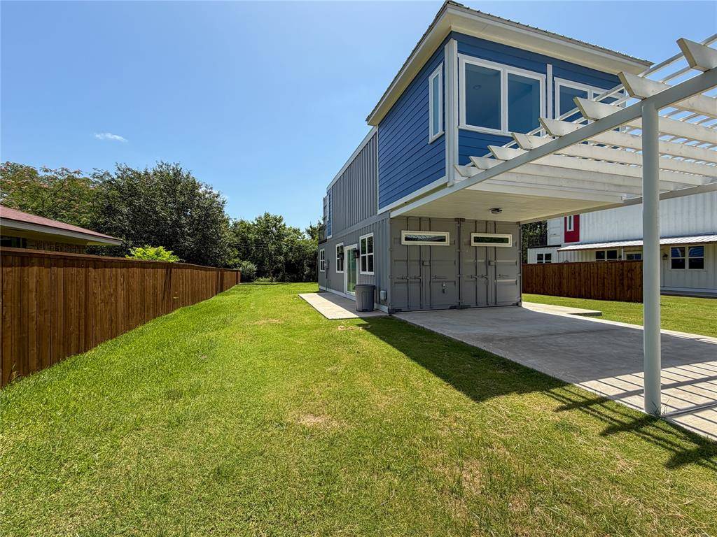 1224 Kennie Drive, Commerce, TX 75428