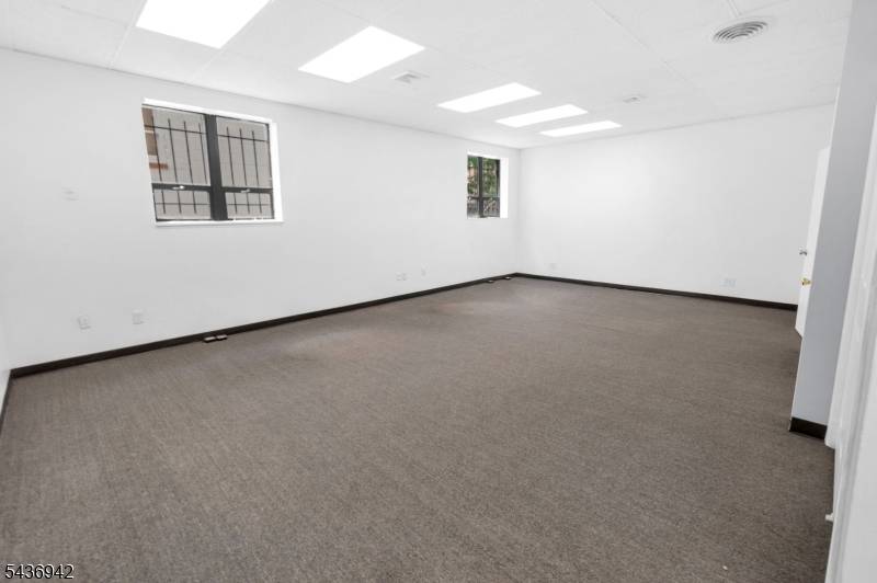 1980 Springfield Ave, Maplewood Twp., NJ 07040