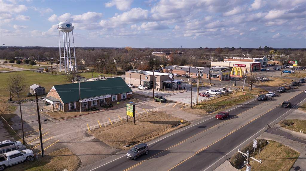 8866 State Highway 34 S, Quinlan, TX 75474