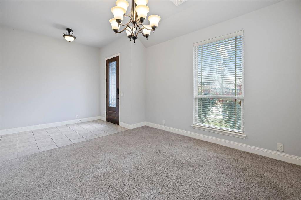 4228 Sweet Clover Lane, Fort Worth, TX 76036