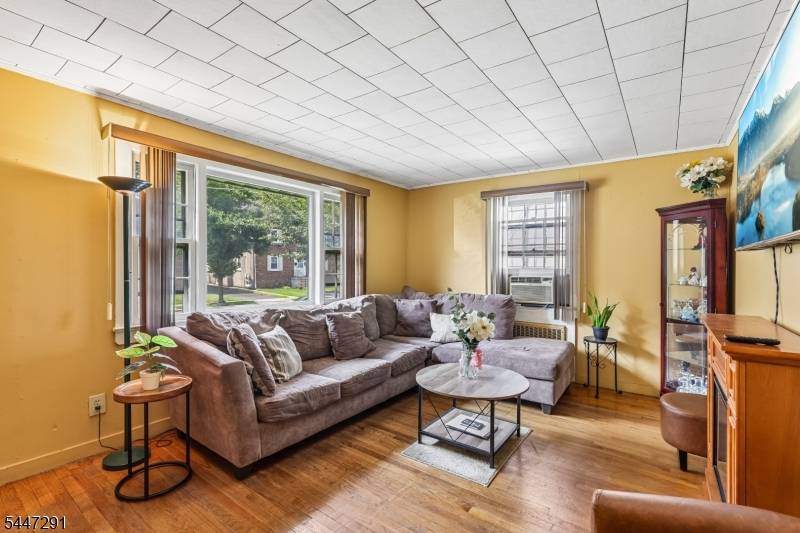 563 Purce St, Hillside Twp., NJ 07205