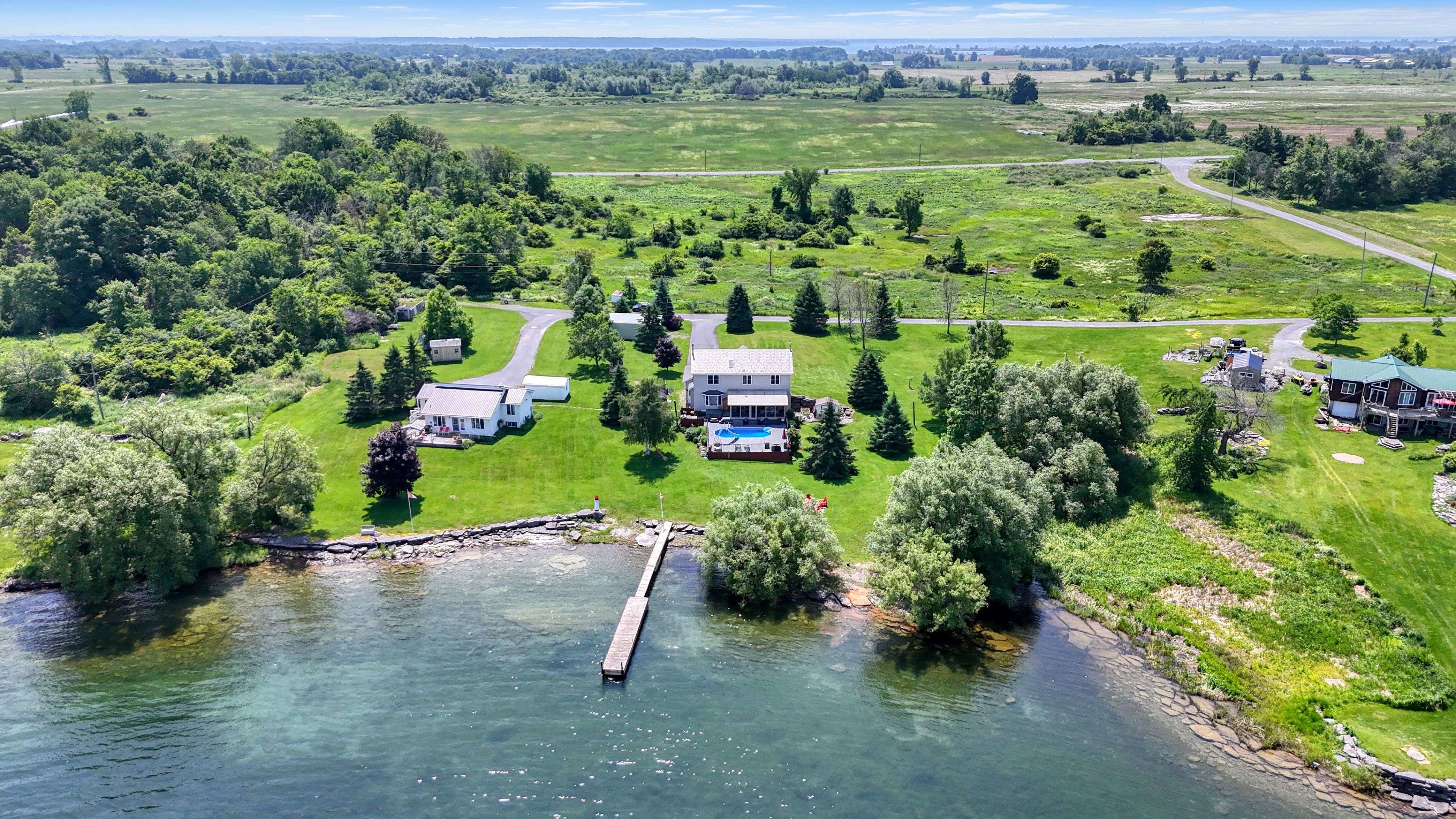 26 BOXEN HARBOUR LN, Frontenac Islands, ON K0H 2Y0