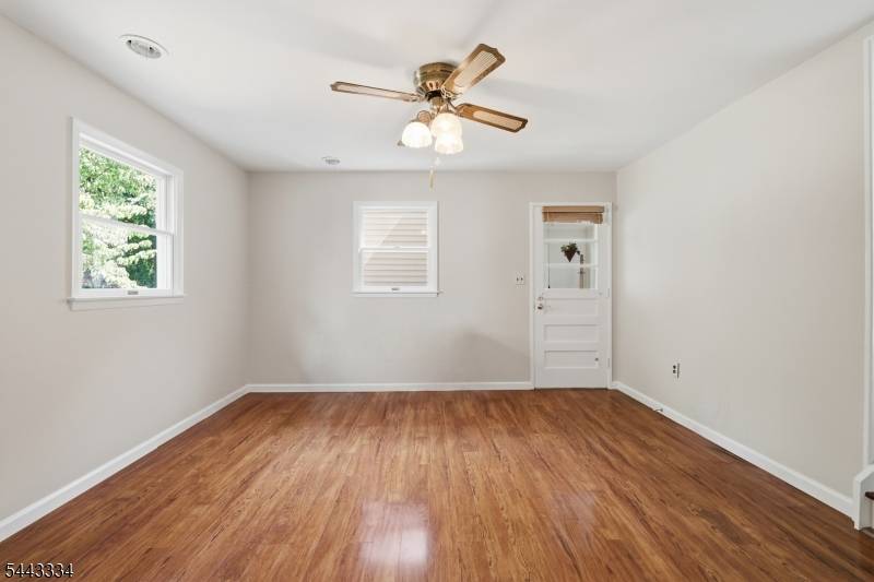 15 Deerhead Dr, Bridgewater Twp., NJ 08807
