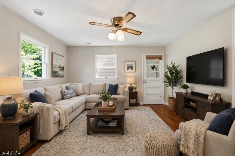 15 Deerhead Dr, Bridgewater Twp., NJ 08807