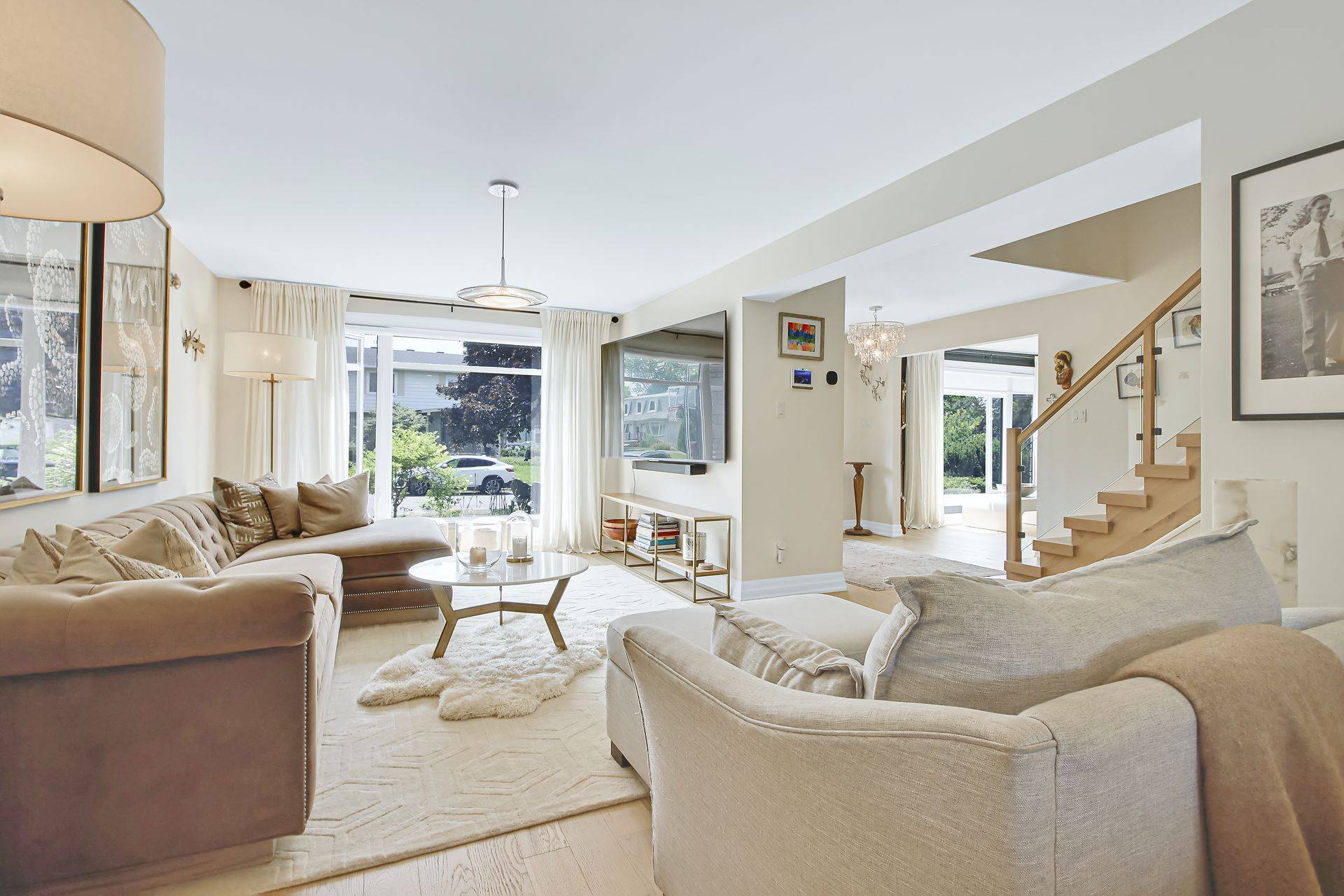 895 Dresden CRES, Britannia Heights - Queensway Terrace N And Area, ON K2B 5H8