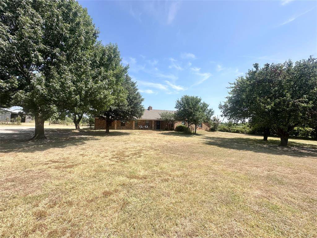 2829 Bailey Lane, Aubrey, TX 76227