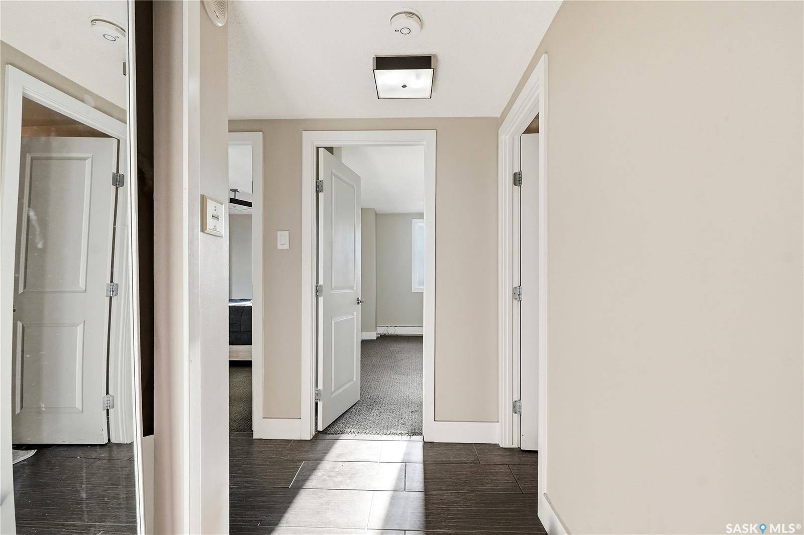 320 5th AVENUE N #1207, Saskatoon, SK S7K 2P5