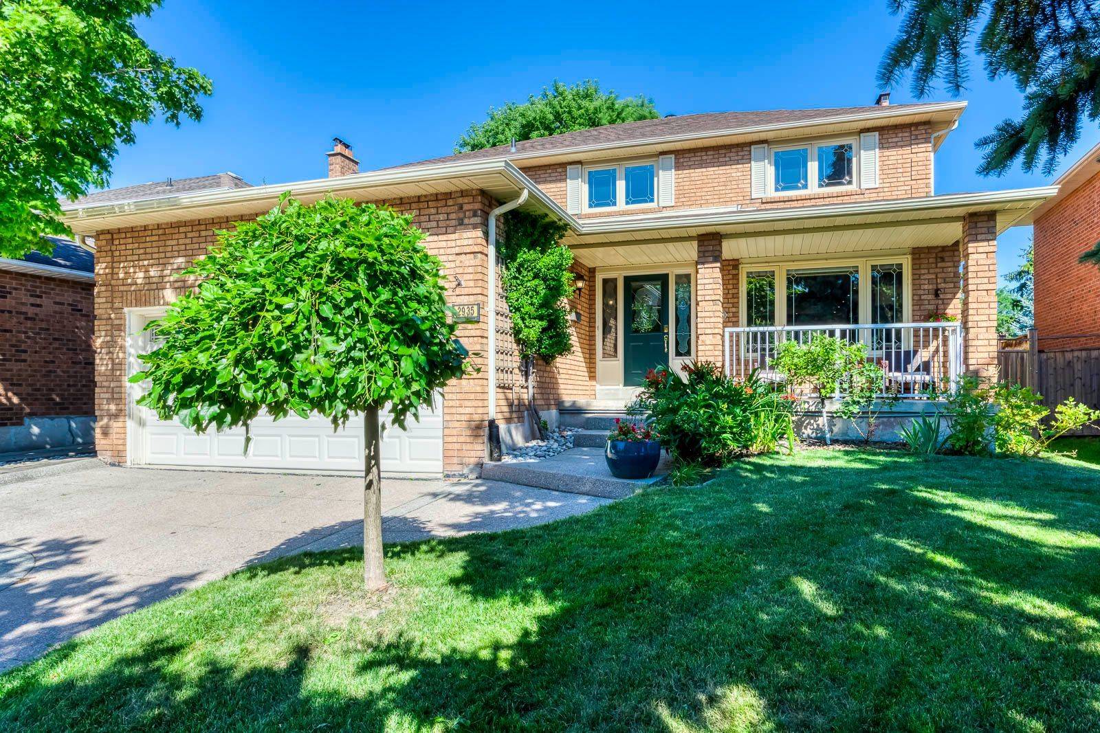 2935 Kingsway DR, Oakville, ON L6J 6R8