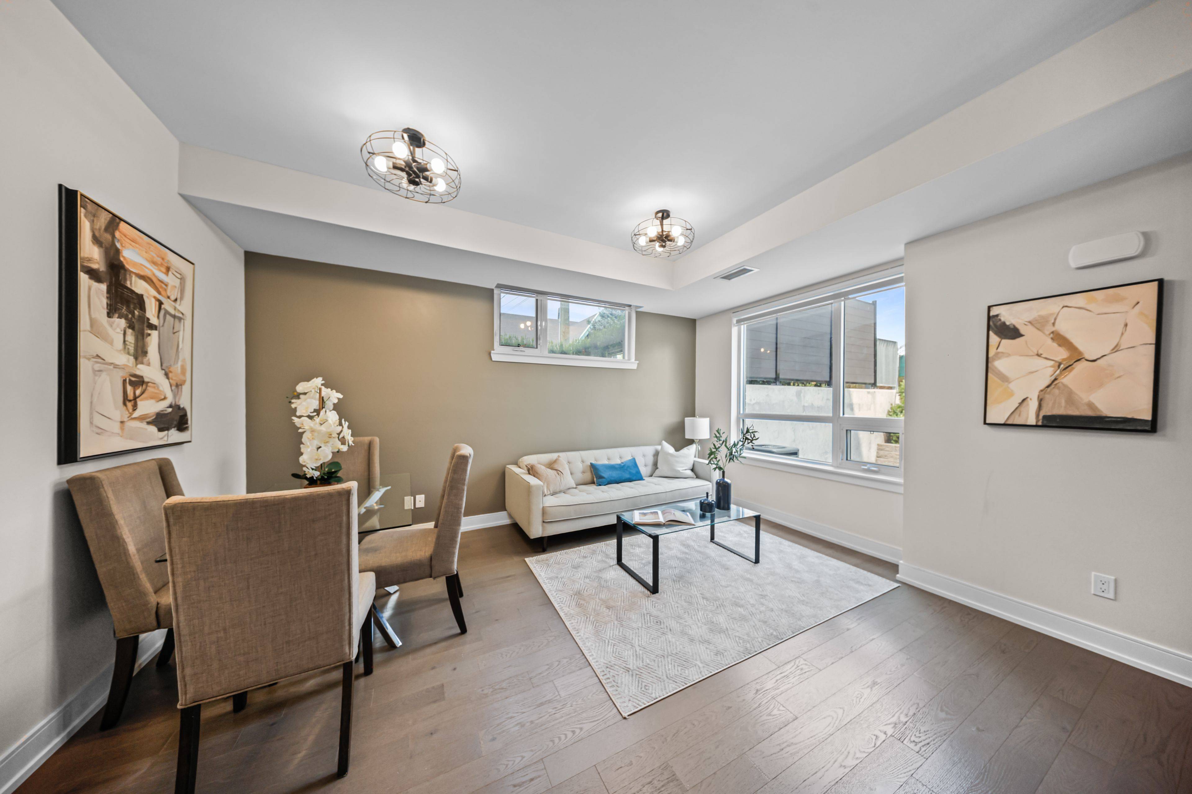 670 Atwater AVE #1, Mississauga, ON L5G 0B6