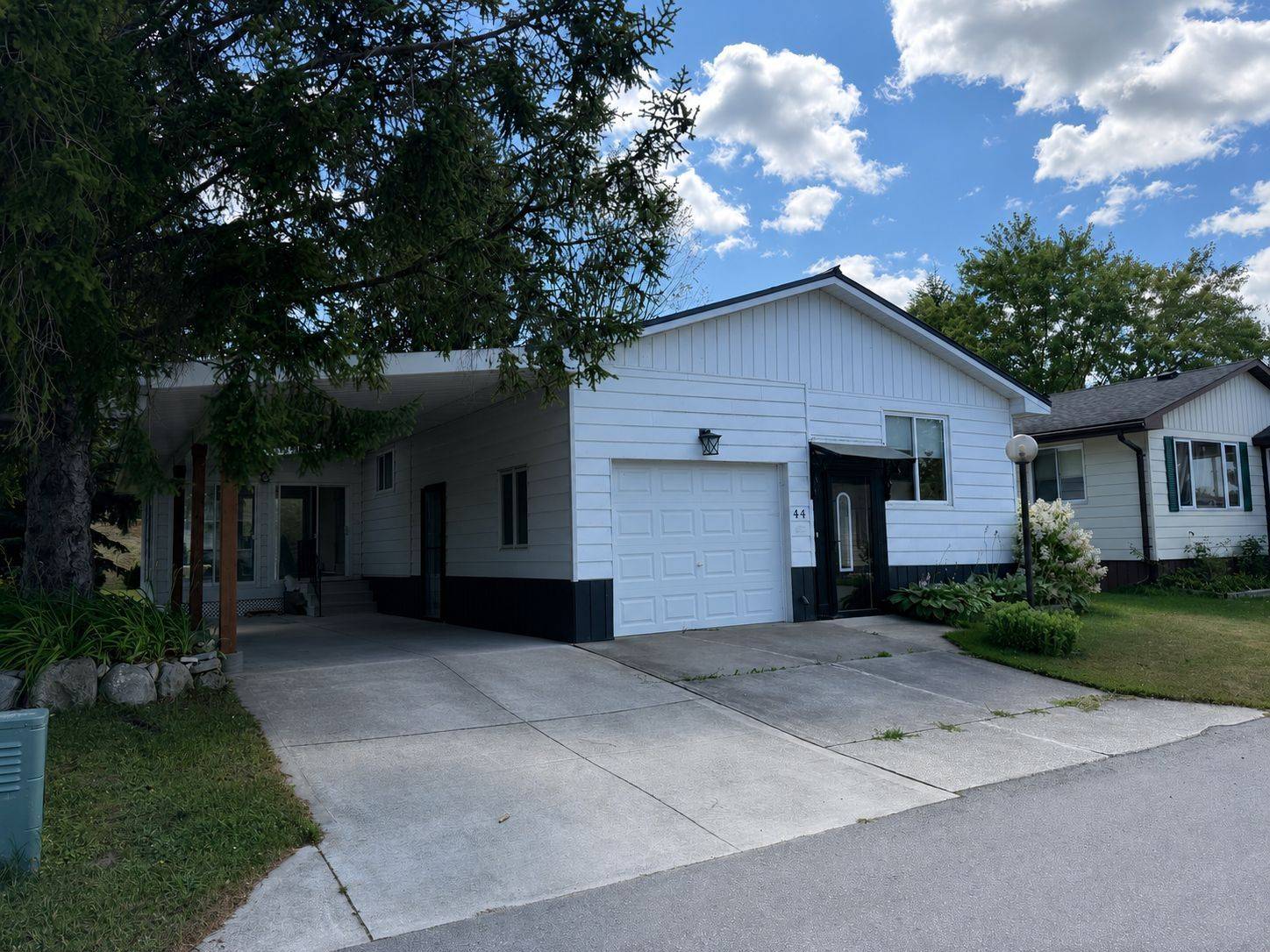 44 Briarwood CRES, North Huron, ON N0G 2W0