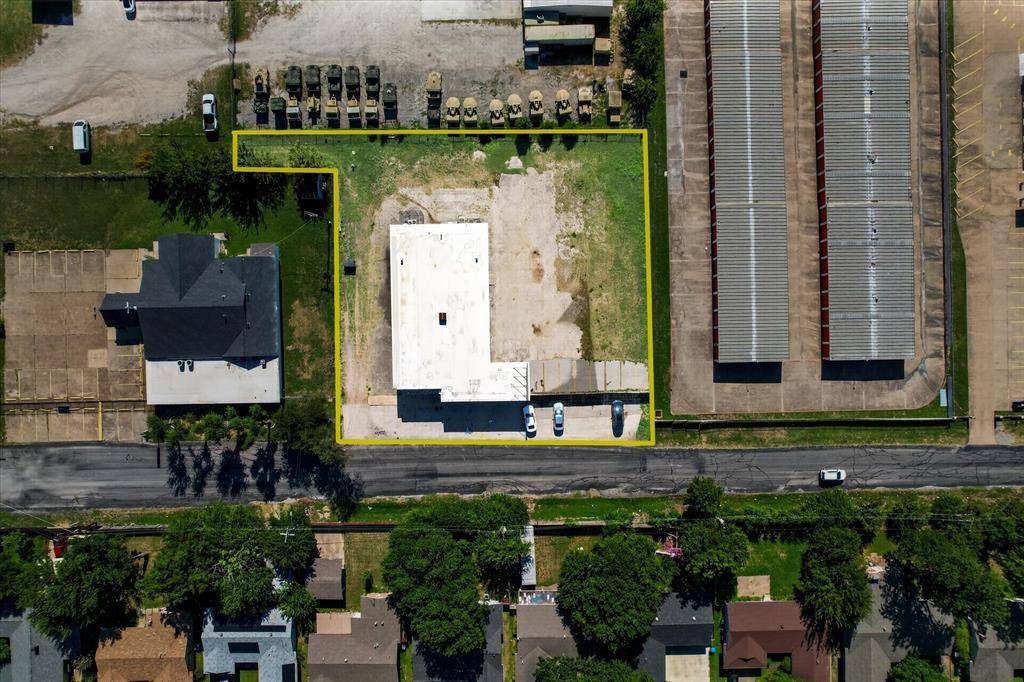 5115 Wellview Avenue, Fort Worth, TX 76115