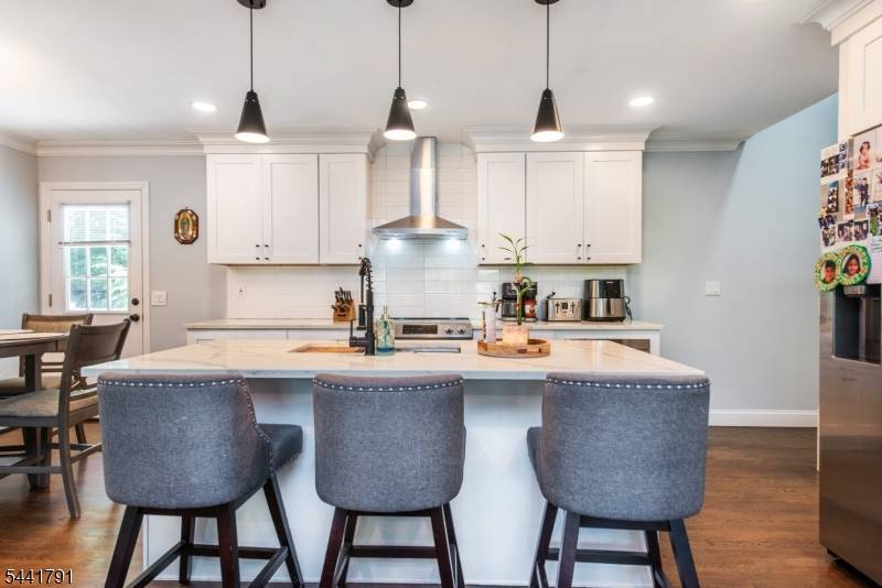 950 E Walnut Dr, Stillwater Twp., NJ 07860