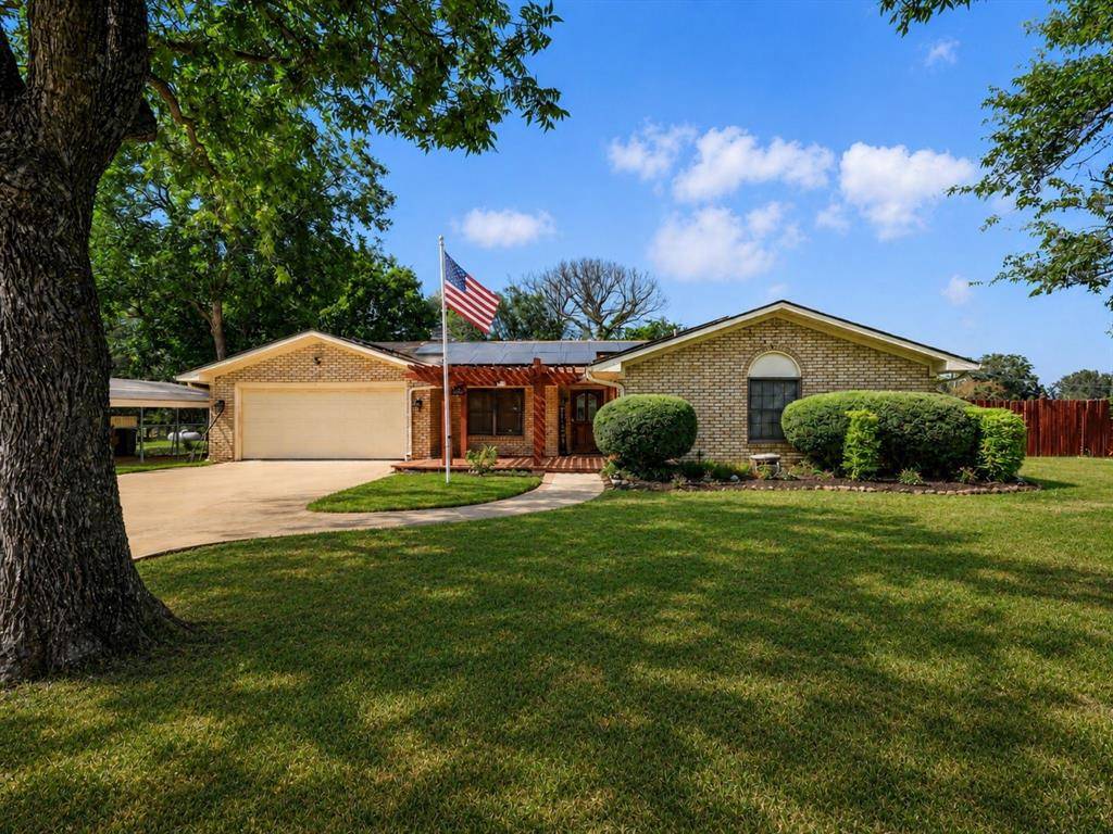 233 Randell Terrace Drive, Denison, TX 75020