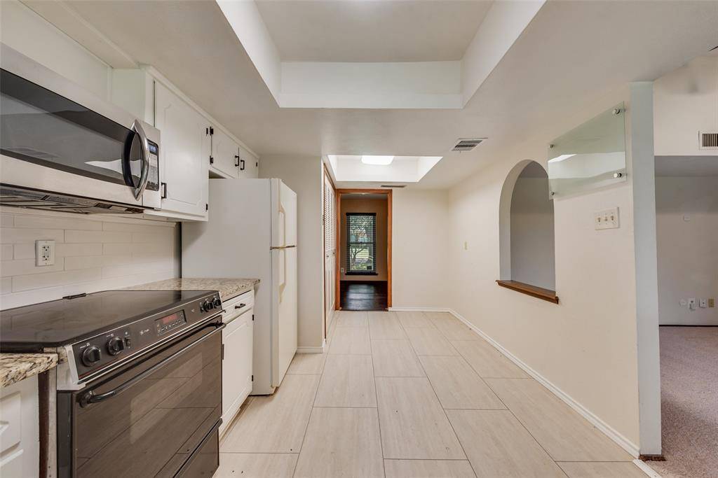 8515 Baumgarten Drive, Dallas, TX 75228