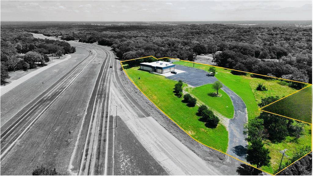 1020 N US HIGHWAY 69, Denison, TX 75020