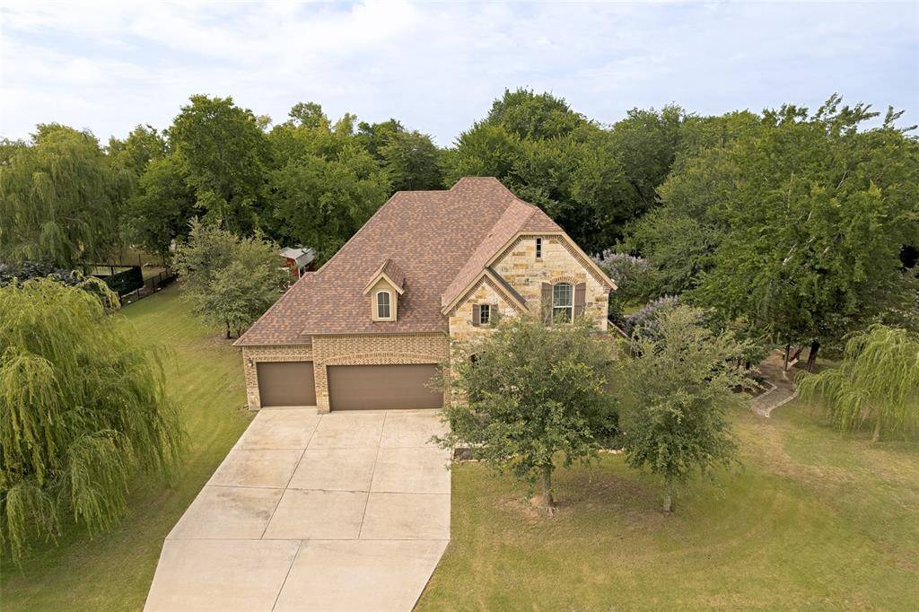 107 Meadow View Drive, Mckinney, TX 75071
