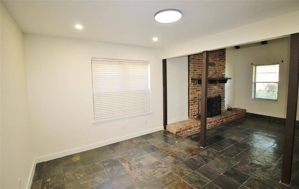 822 Via Valencia, Mesquite, TX 75150