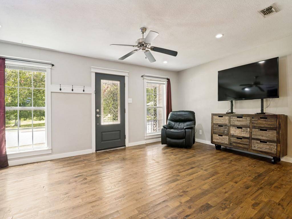 406 N Alamo Road, Rockwall, TX 75087
