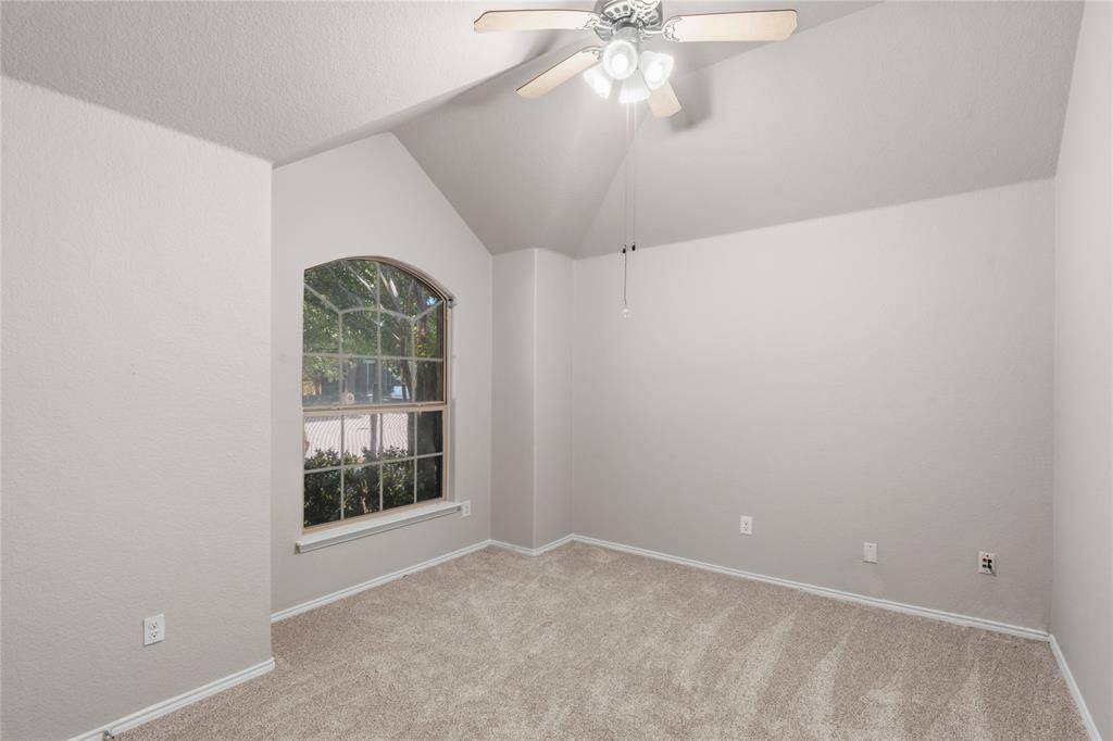 10032 Chrysalis Drive, Fort Worth, TX 76131