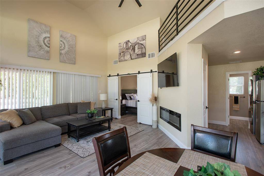6120 Payne Road, Log Cabin, TX 75148