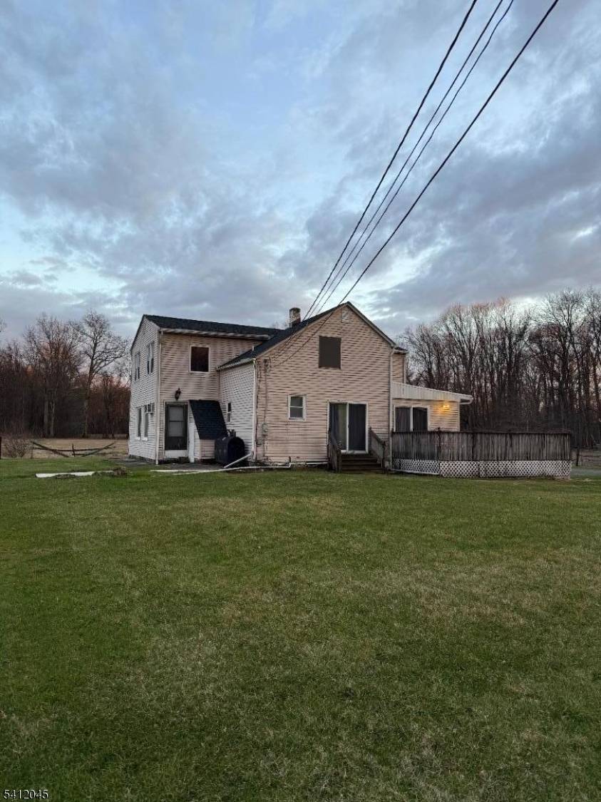 73 Featherbed Ln, Raritan Twp., NJ 08822