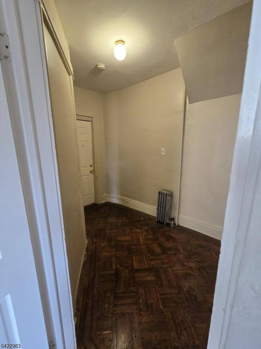 314 William St, East Orange City, NJ 07017