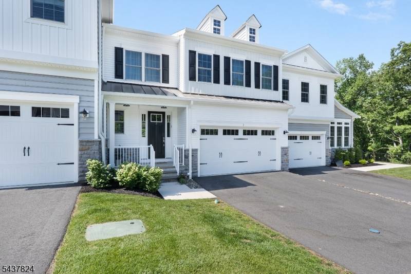 3 Hillandale Dr, Mendham Twp., NJ 07931