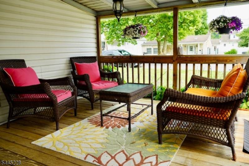 19 SEMINOLE AVENUE, Parsippany-troy Hills Twp., NJ 07034