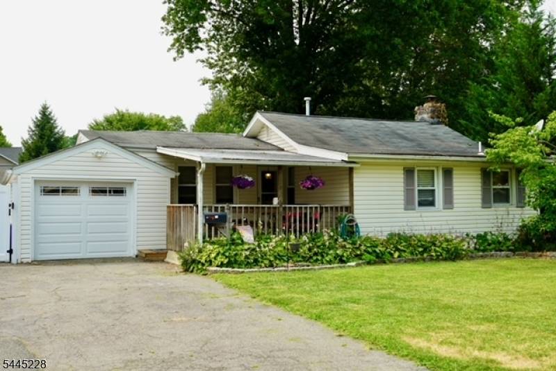 19 SEMINOLE AVENUE, Parsippany-troy Hills Twp., NJ 07034