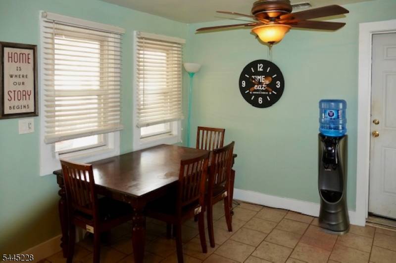 19 SEMINOLE AVENUE, Parsippany-troy Hills Twp., NJ 07034