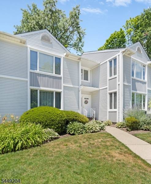 2 Grand Ave #3, Hawthorne Boro, NJ 07506