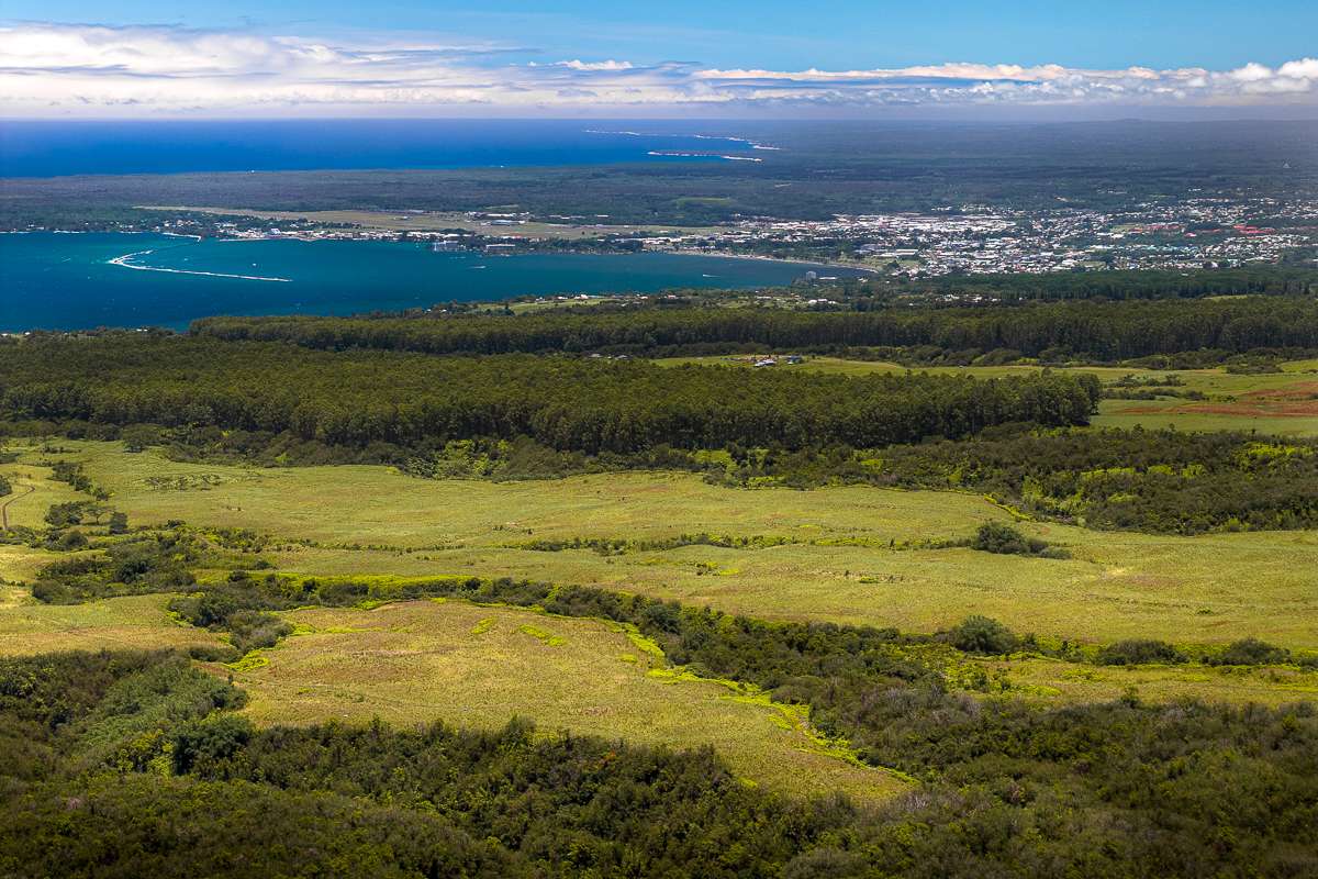 27-640 LA RD, Papaikou, HI 96781