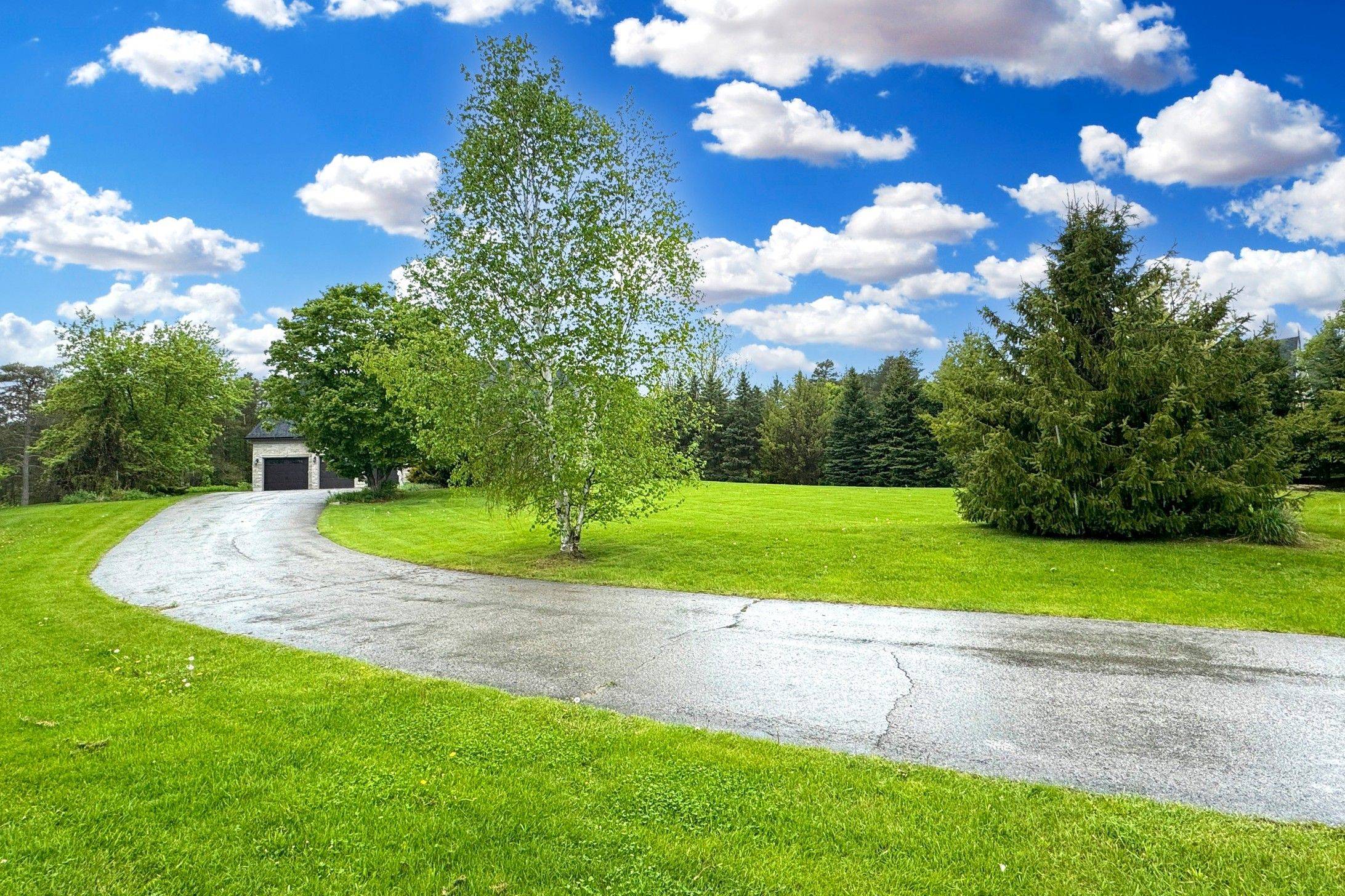 19 Wolf Run CT, Whitchurch-stouffville, ON L4A 2L4