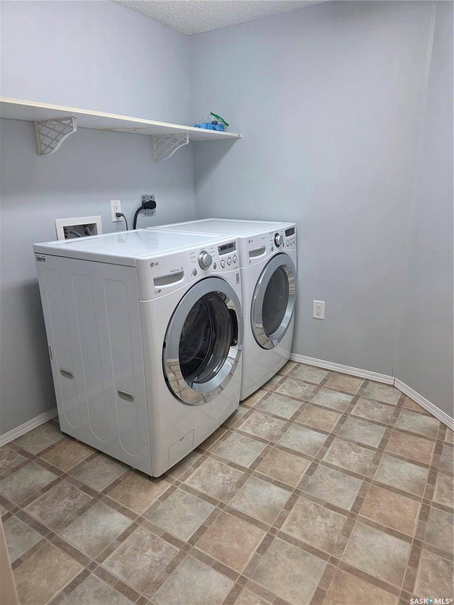 701 Henry STREET #205, Estevan, SK S4A 2B7