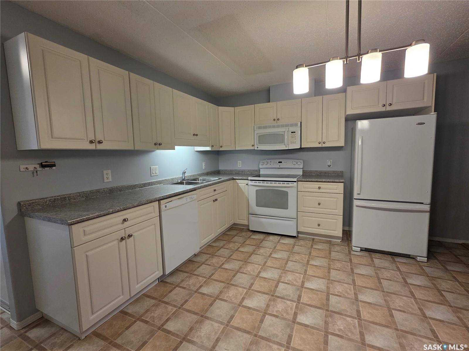 701 Henry STREET #205, Estevan, SK S4A 2B7