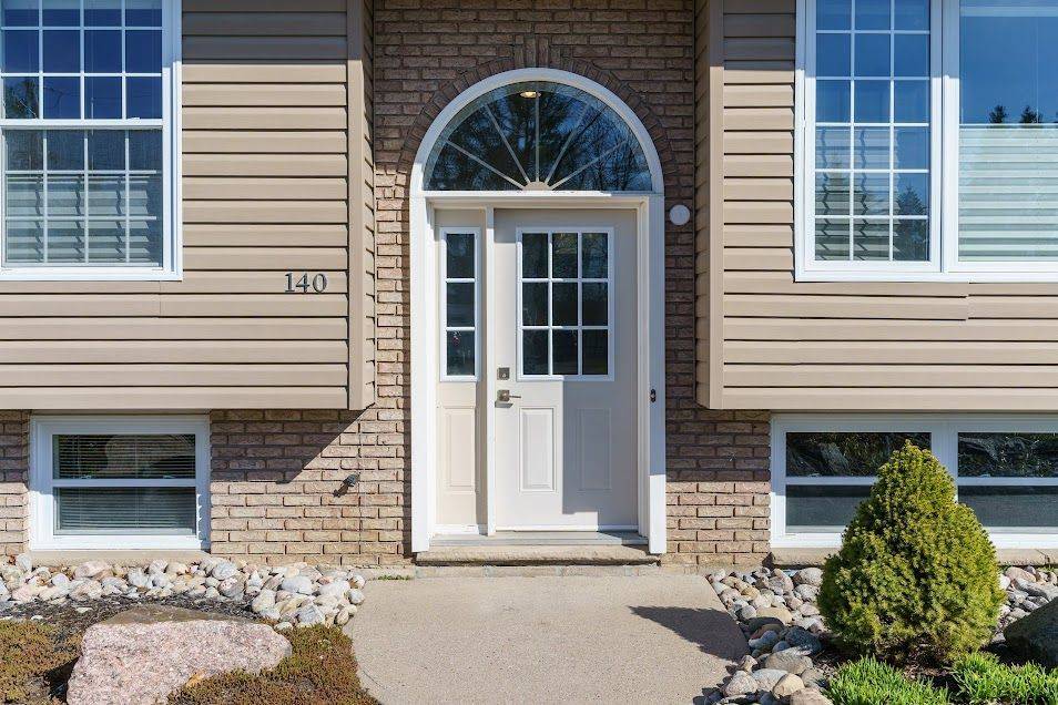 140 Elder ST, Gravenhurst, ON P1P 1B9