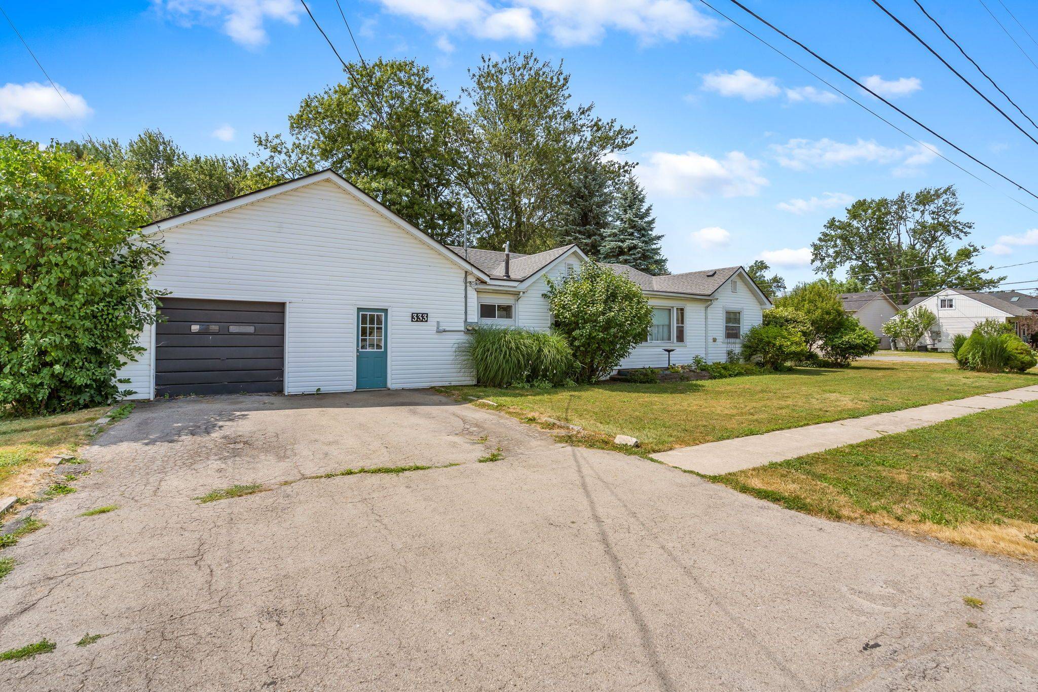 333 Ridge RD S, Fort Erie, ON L0S 1B0