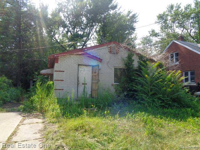 19417 Grandview ST, Detroit, MI 48219