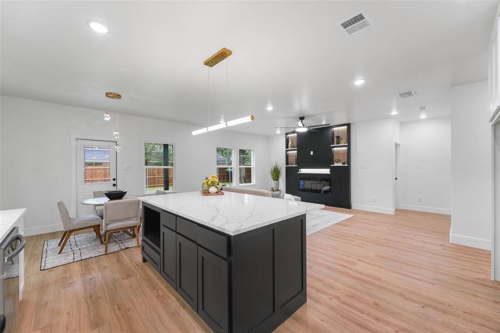 117 Parkside Drive, Trinidad, TX 75163