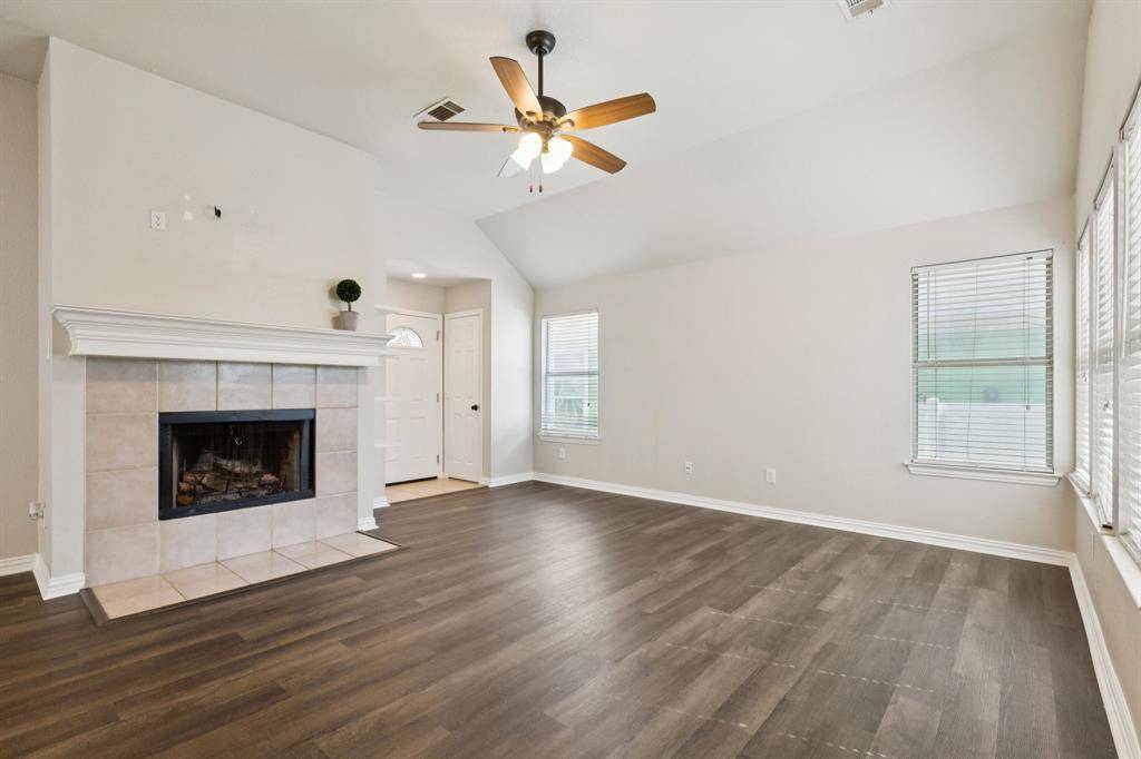 1425 Devonshire Drive, Providence Village, TX 76227