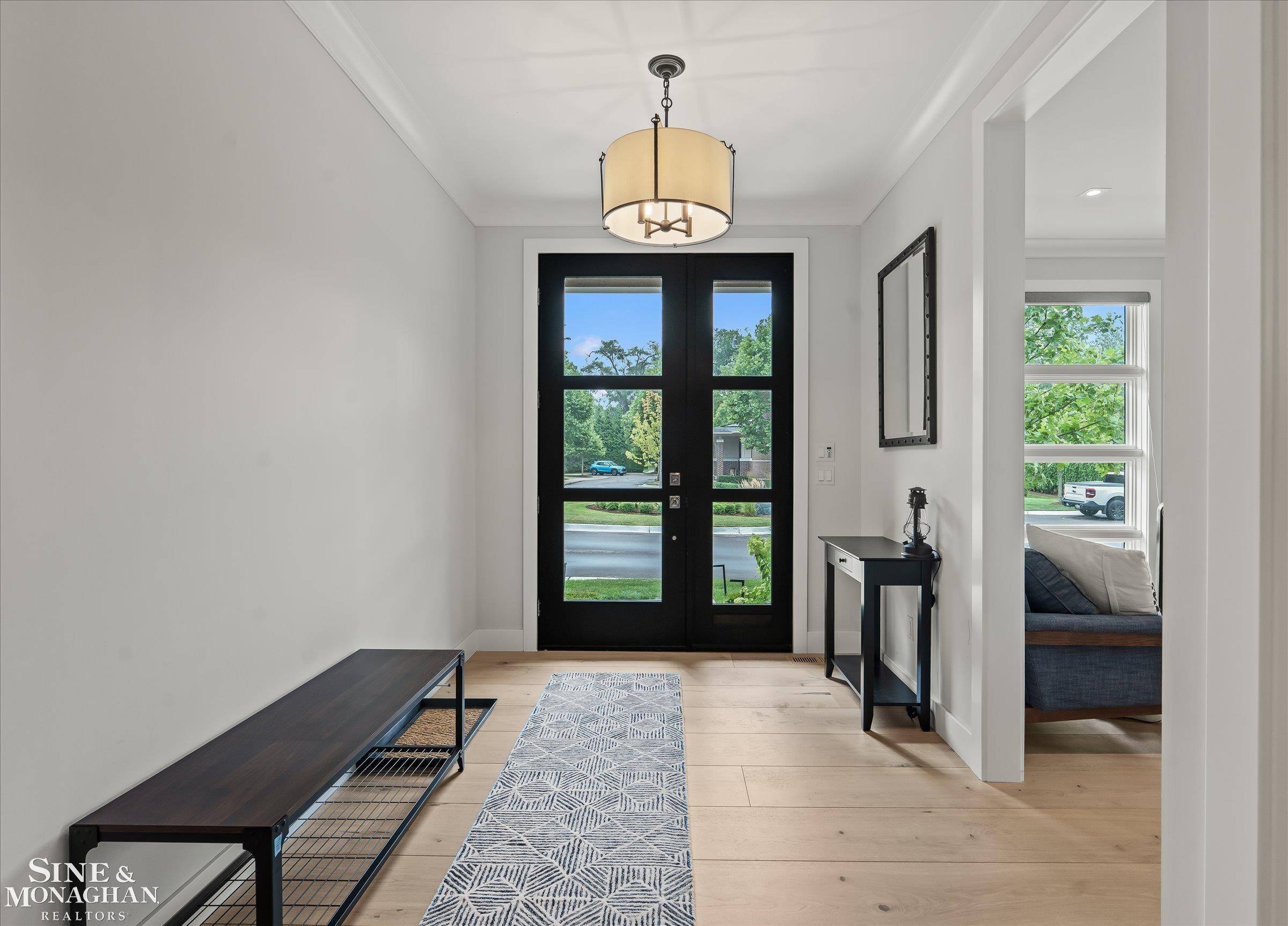 361 Moselle PL, Grosse Pointe Farms, MI 48236