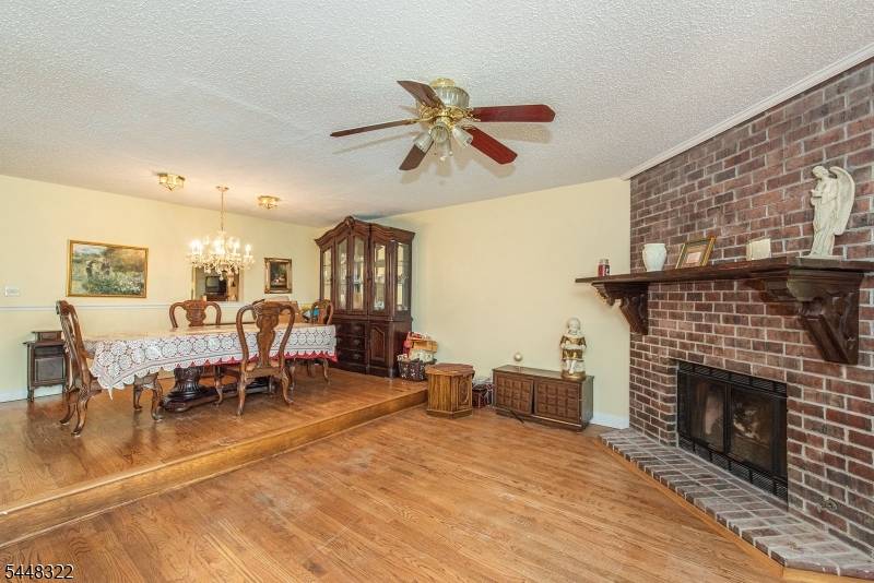 291 Penns Way Ondo, Bernards Twp., NJ 07920