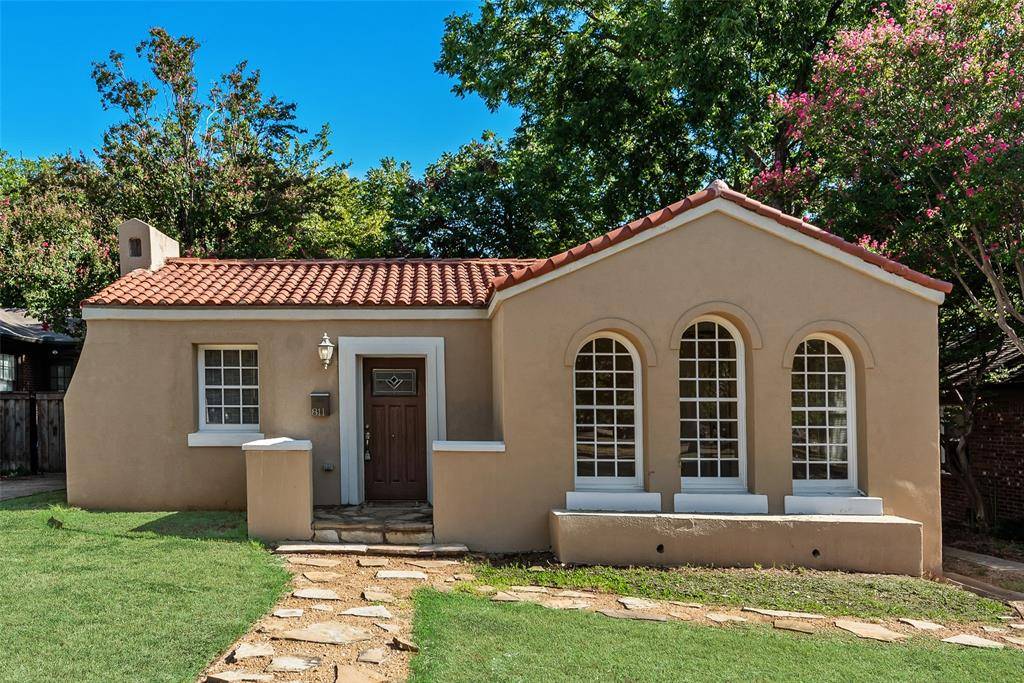 811 Kidd Springs Drive, Dallas, TX 75208