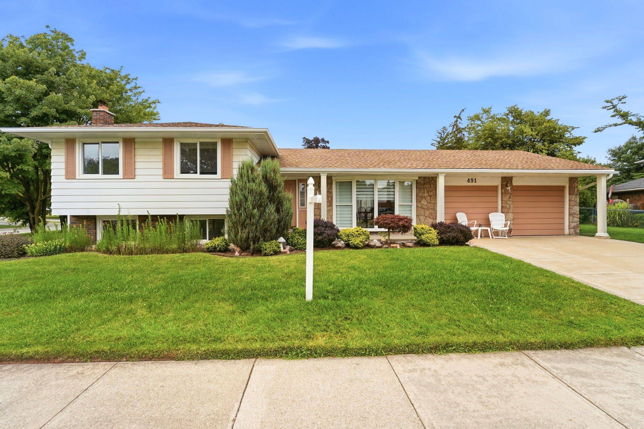 491 Shannon CRES, Burlington, ON L7L 2R6