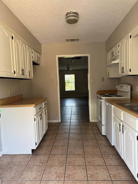 4521 SE Loop 286, Paris, TX 75460